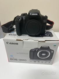 Macchina fotografica Canon EOS1300D +2 obiettivi