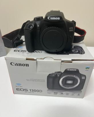 Macchina fotografica Canon EOS1300D +2 obiettivi