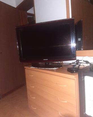 tv samsung 32 pollici completo di decoder 