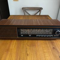 Radio vintage Grundig RF611