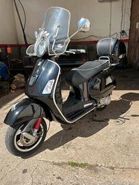 Piaggio vespa 300 gts I.E