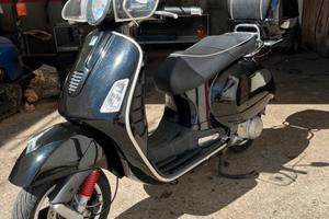 Piaggio vespa 300 gts I.E