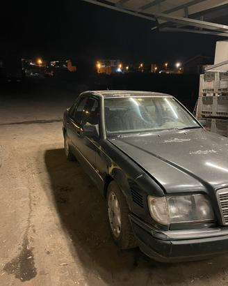 Mercedes 250 td w124