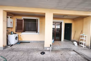 Valmontone, bilocale con giardino e posto auto
