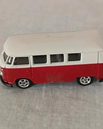 Vespa Piaggio+Volkswagen Bus 