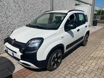 Fiat Panda 1.0 FireFly S&S Hybrid City Cross