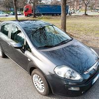 Fiat Punto Evo 1.4 Benzina – ben tenuta