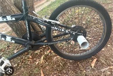 Bici Bmx Skull