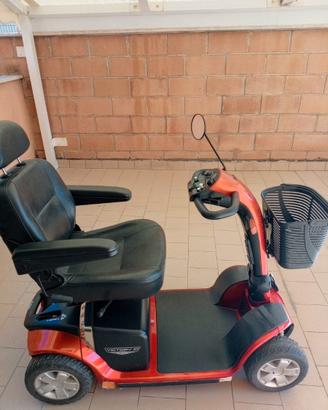 Scooter elettrico per disabili marca PRIDE