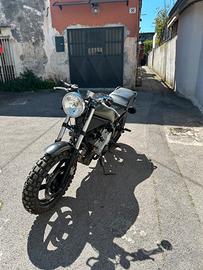 Yamaha XJ 600