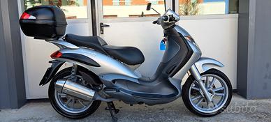 Piaggio beverly 200