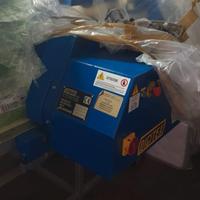 Stenditore e taglierina tessuti Digitex