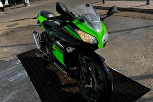 Kawasaki Ninja 300 - 2017