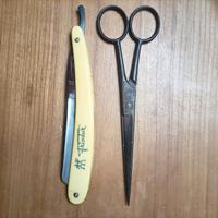 rasoio e forbici vintage 