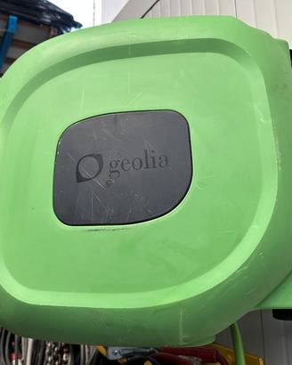 Avvolgitubo da parete per acqua autoavvolgente