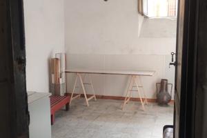 Cantina/laboratorio/magazzino