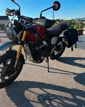 Triumph Scrambler 400 X