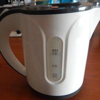 Bollitore elettrico 1100 W0.8 litri,con Filtro