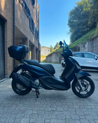 Beverly 350 S