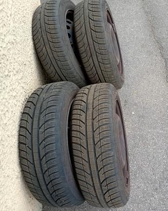 Gomme invernali Nissan Micra