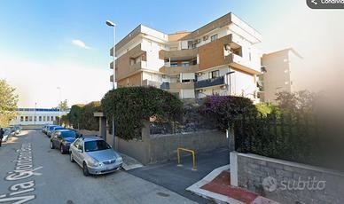 Box auto di 27 mq vicinanze liceo scentifico