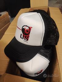 Stock cappelli con visiera