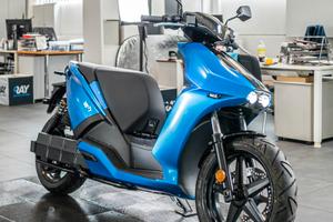 Ray 7.7 PREMIUM 3.3 KW, KM ZERO