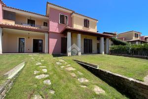 4 LOCALI A VILLASIMIUS