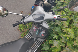 Vespa Elettrica 70 equivalente 125 cc