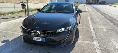 Peugeot 508 berlina coupé 1.5 Blu HDI 130 CV 2019