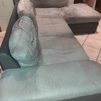 divano letto angolare con penisola e contenitore 