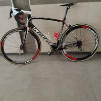 bici specialaized  tarmac full carbon