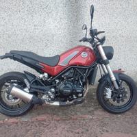 Benelli Leoncino 500 s Rosso