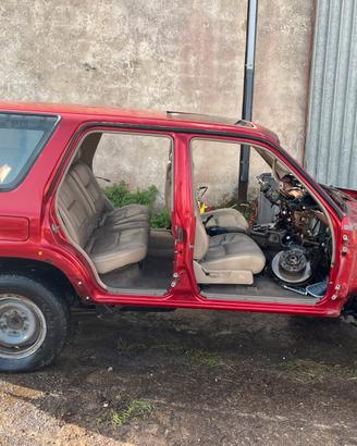 Scocca Toyota Runner 3.0