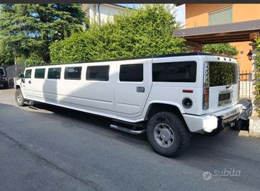 HUMMER H2 LIMOUSINE 