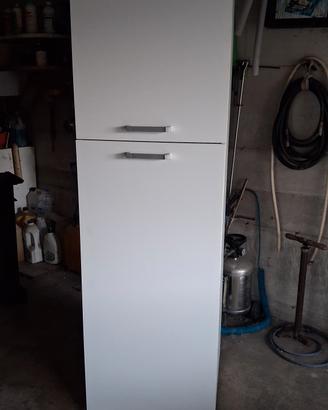 Mobile colonna con frigo