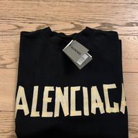 maglietta balenciaga