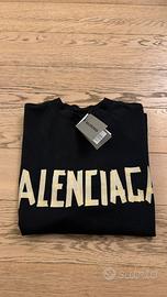 maglietta balenciaga
