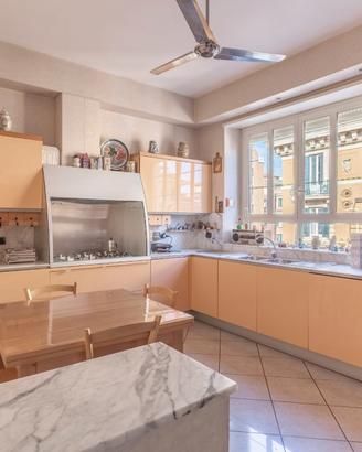 Grande cucina Valcucine laccata