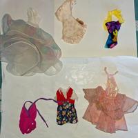 Lotto vintage vestitini Barbie anni 80-90