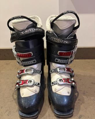 Salomon scarponi sci