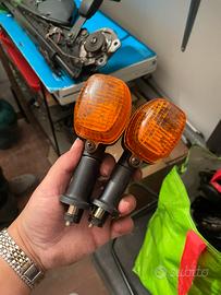 Coppia di frecce originali Kawasaki Z750