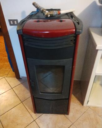 stufa a pellet Idro 