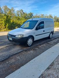 furgone opel combo metano 