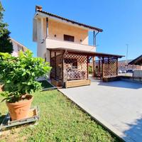 VILLA SINGOLA A SAN FRANCESCO AL CAMPO