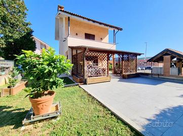 VILLA SINGOLA A SAN FRANCESCO AL CAMPO