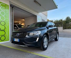 Volvo XC60 2.0 D3 Momentum GEART. GARANZIA 24 MESI