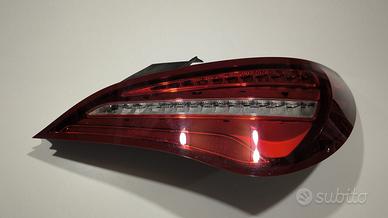 COPPIA FANALI POSTERIORI CLA