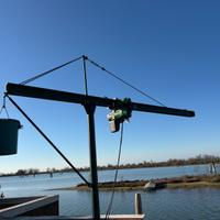 Gru a bandiera per barchini