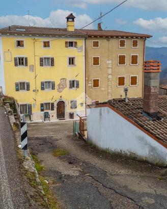 RUSTICO A BADIA CALAVENA